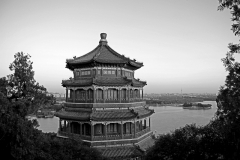 Der "Pavillon des buddhistischen Wohlgeruchs" im Sommerpalast, Peking